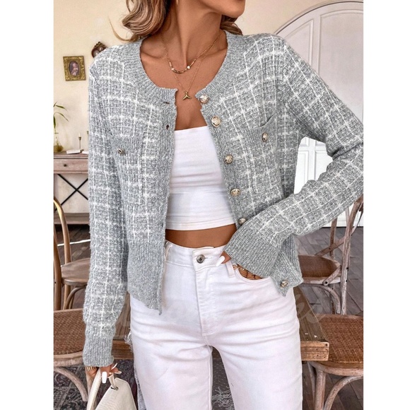 Gray Plaid Button Up Cardigan Knit Long Sleeve Stretchy - Picture 2 of 8